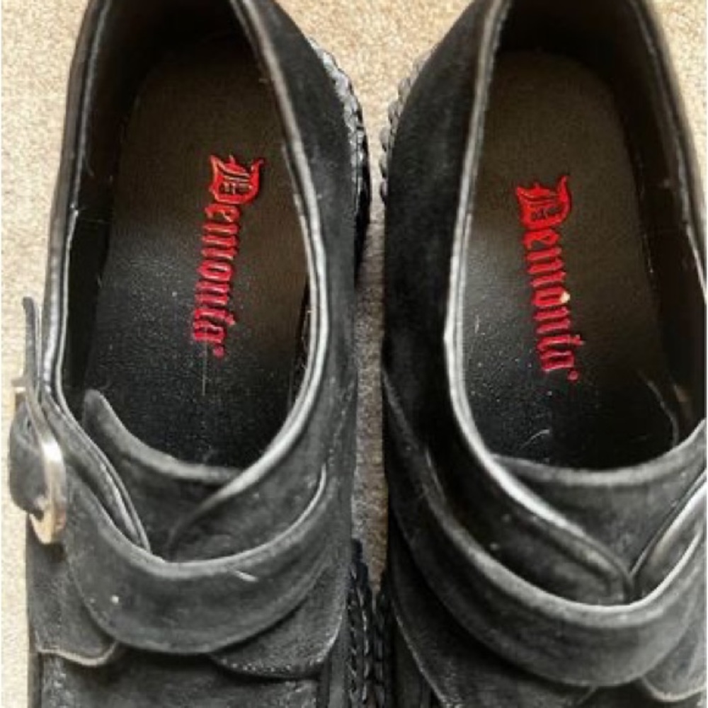Demonia Creeper-118 Black Vegan Suede - Picture 3 of 7